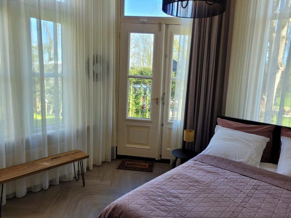 Pastorie Waaxens Bed & Breakfast Exterior photo